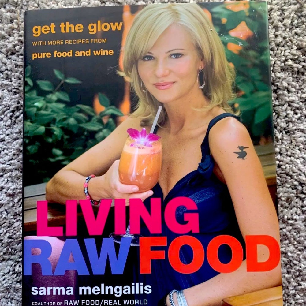 Sarma Melngailis “Living Raw Food” Cook Book Brand New Pure Food Wine Bad Vegan
